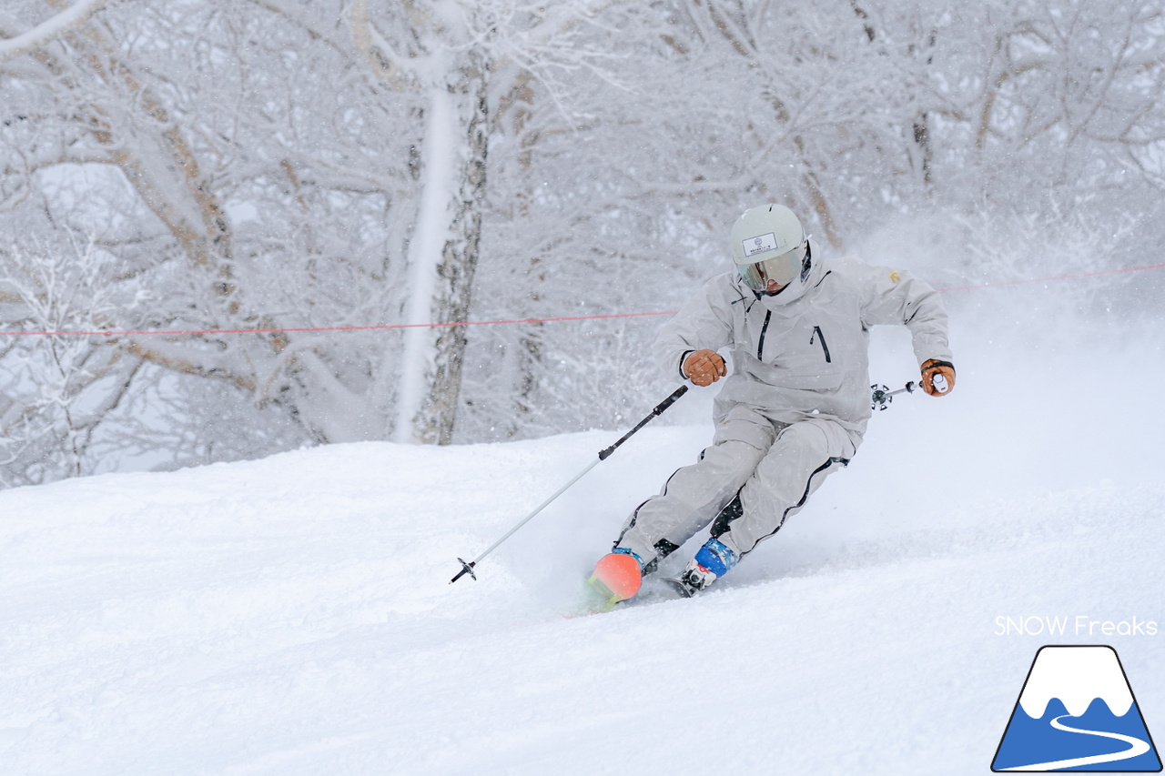 最高に気持ちの良いキロロの雪を滑る！北海道発 スキー・アウトドア専門店『パドルクラブ』のスタッフたちの休日。【ゲレンデパウダー編】in キロロリゾート